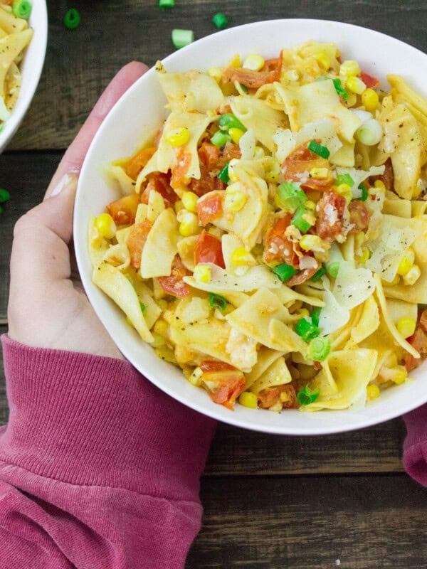 Pinot Grigio Pappardelle Pasta with Tomatoes & Corn