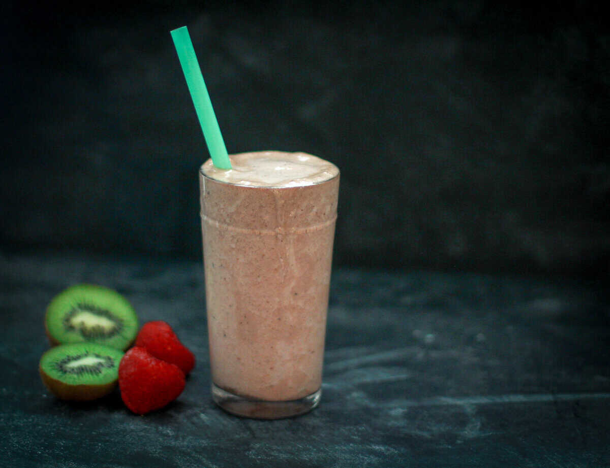 Kiwi Quencher Tropical Smoothie Copycat Recipe Bad Batch Baking