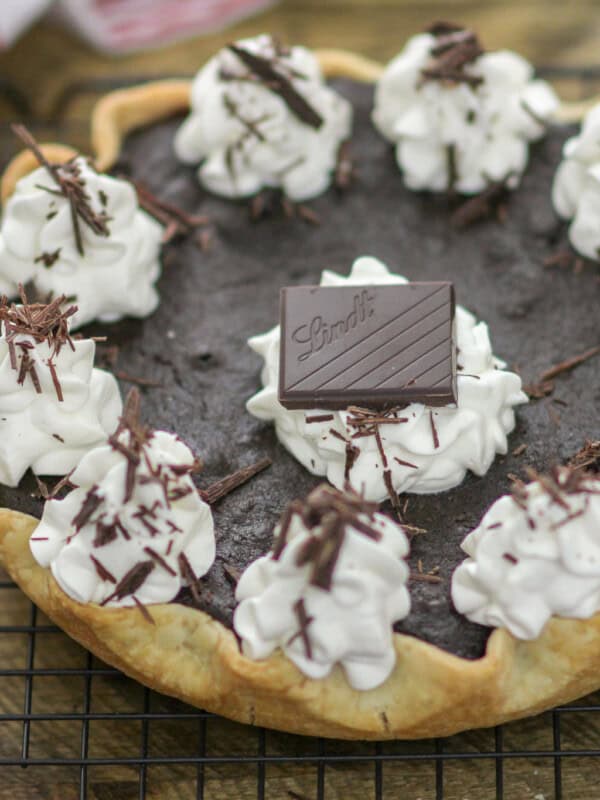 Irish Cream Chocolate Fudge Pie