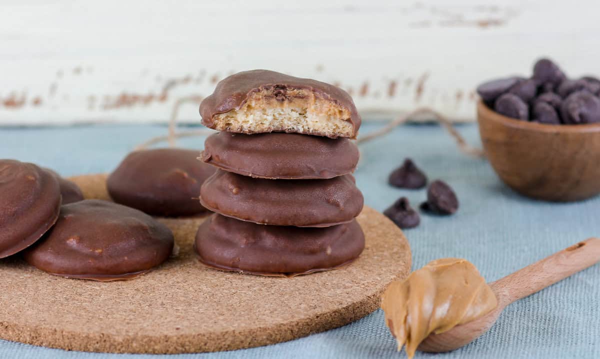 Tagalong Girl Scout Cookies (Copycat Recipe)