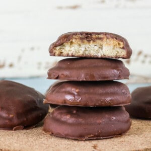 Tagalong Girl Scout Cookies Copycat Recipe