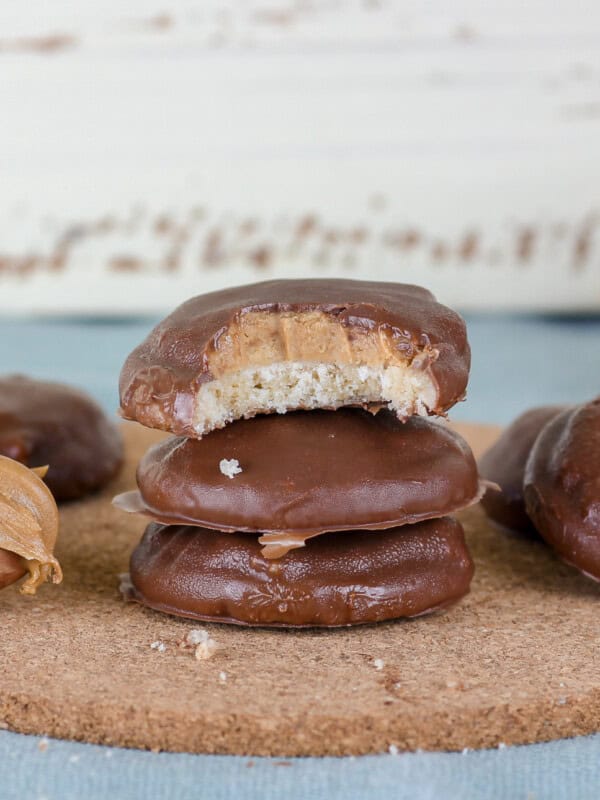 Tagalong Girl Scout Cookies (Copycat Recipe)