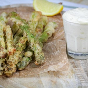 Crispy Fried Asparagus Spears with Garlic Aioli (Burgerville Copycat)