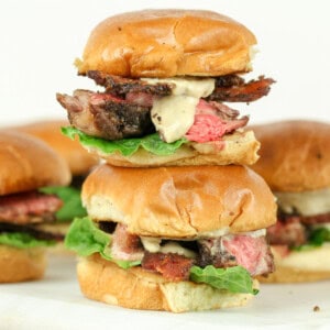 Rib-Eye Sliders with Garlic Parmesan Cream Sauce Recipe