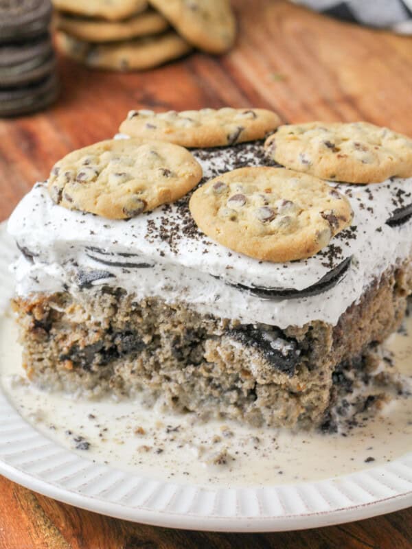 Cookies & Cream Tres Leches Cake