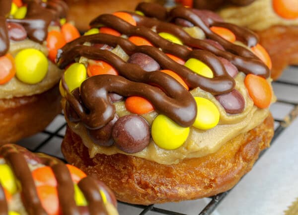 Easy Biscuit Dough Peanut Butter Chocolate Donuts