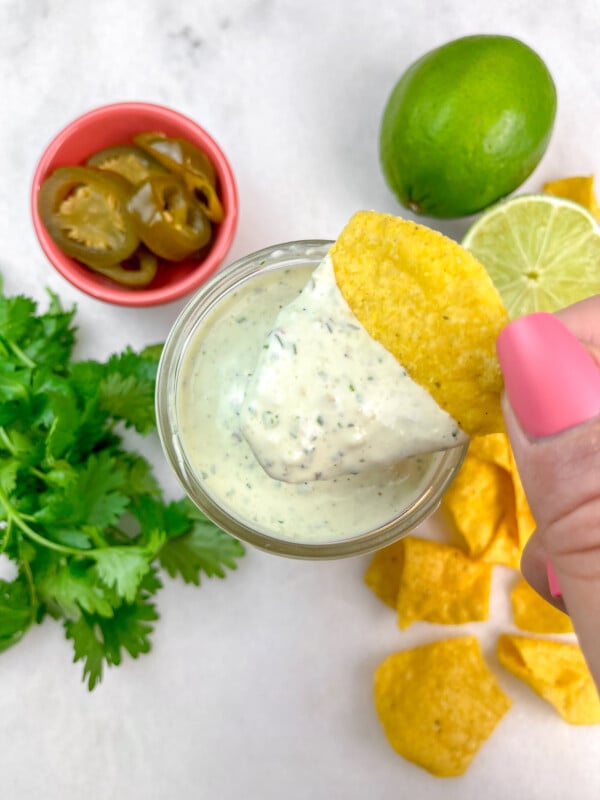 Chuy's Creamy Jalapeno Dip Copycat Recipe