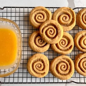 Crumbl Copycat Honey Bun Cookies