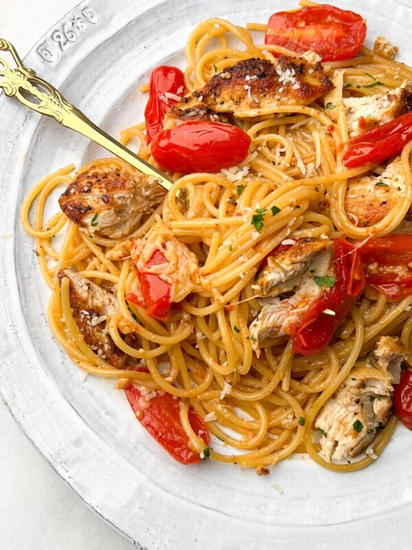 Easy Burst Tomato Pasta