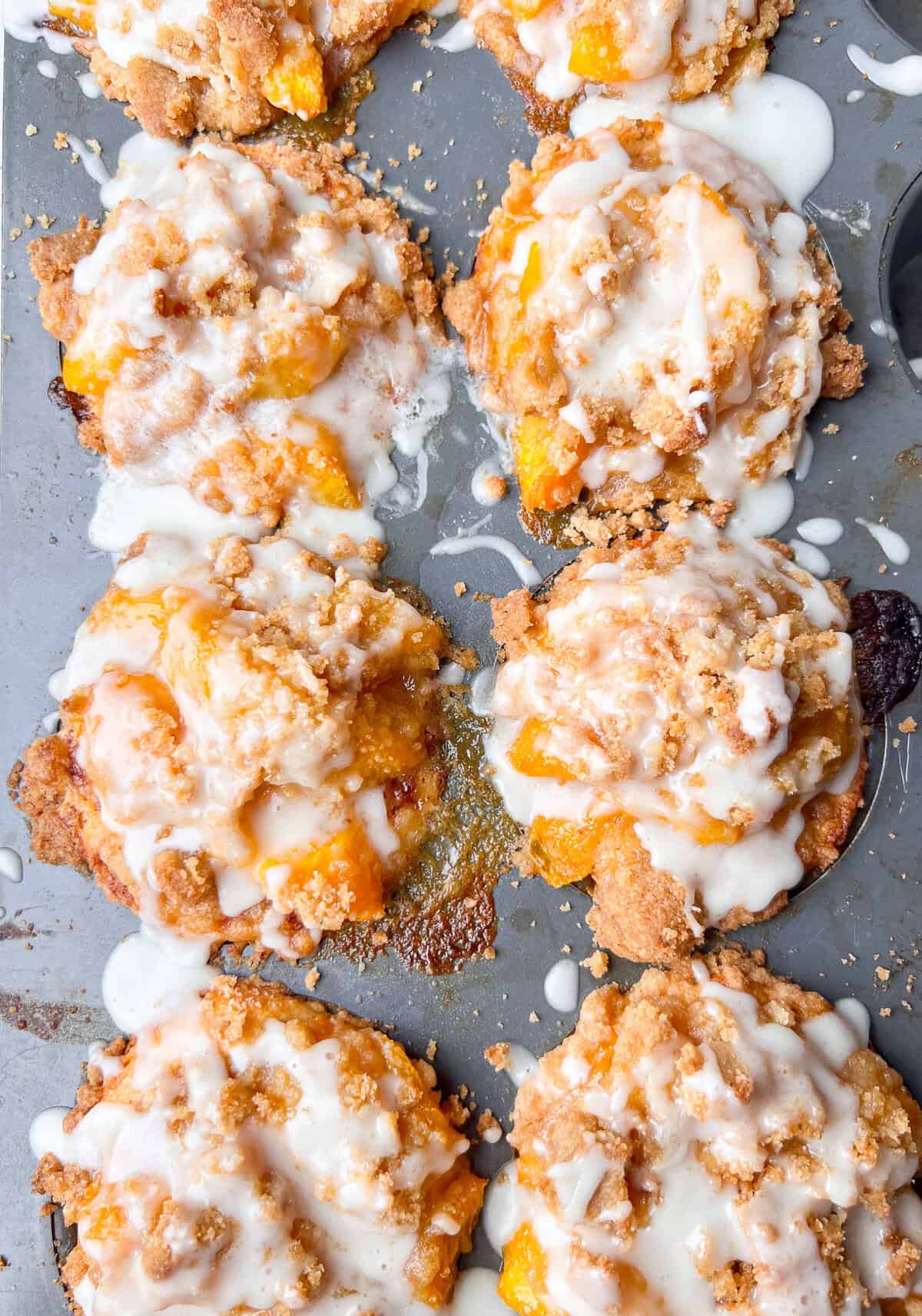 Peach Cobbler Muffins