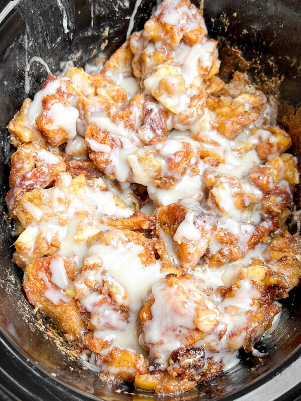 Crock pot cinnamon rolls