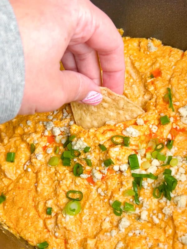 Slow Cooker Buffalo Chicken Dip