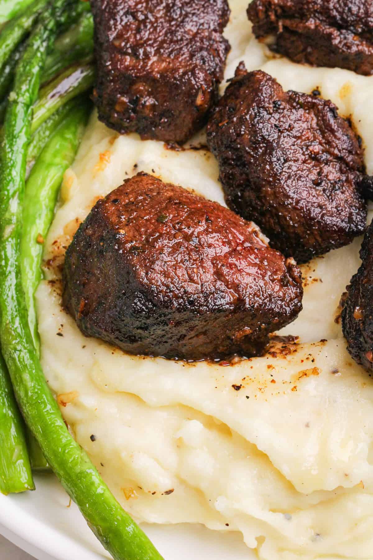 Garlic Butter Steak Bites