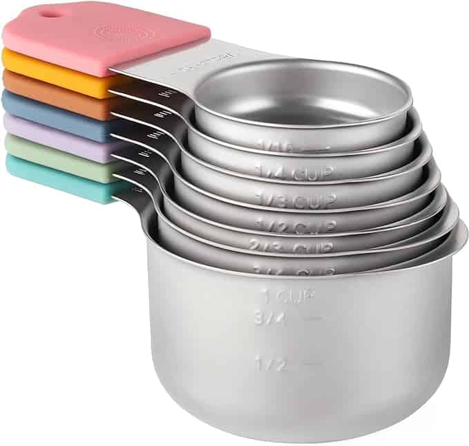 pastel measuring cups