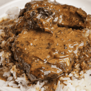 smothered steak and gravy