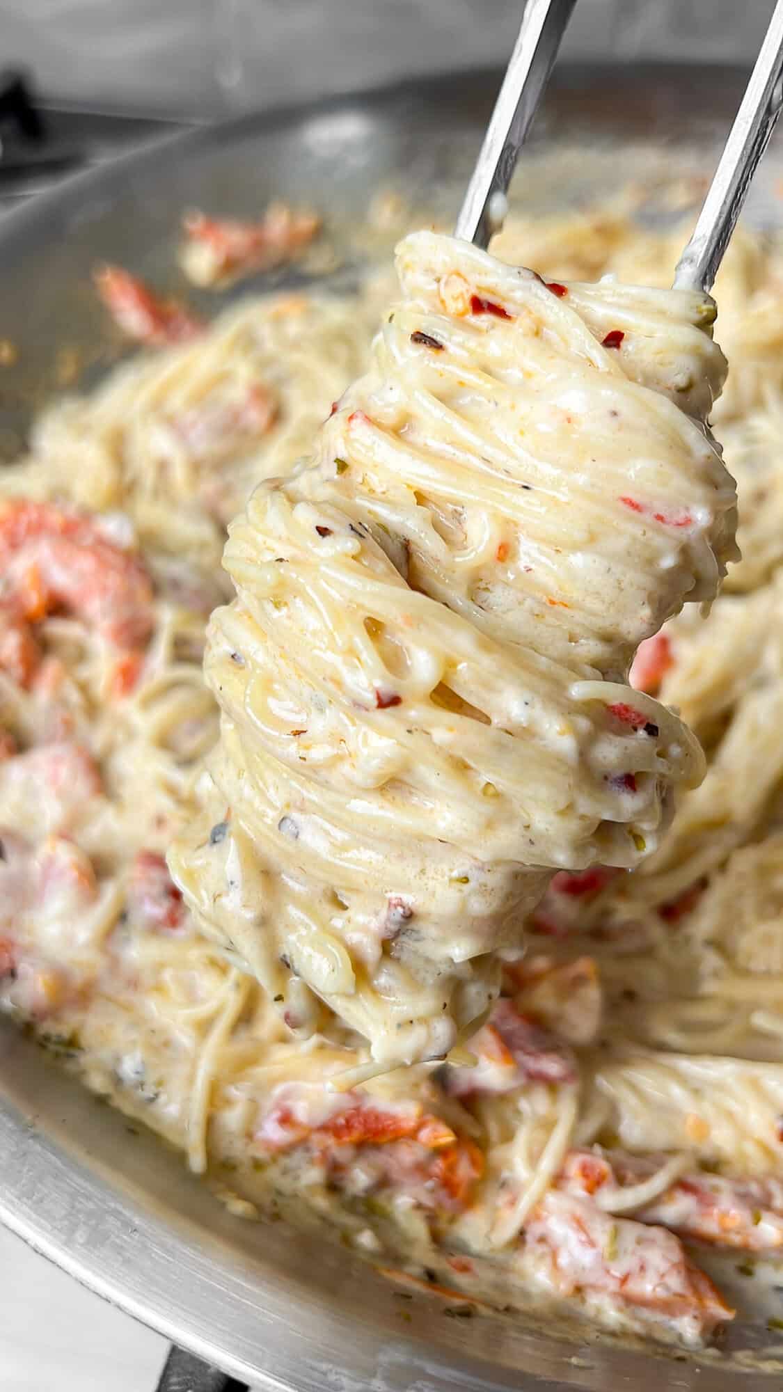 sundried tomato pasta in a pan