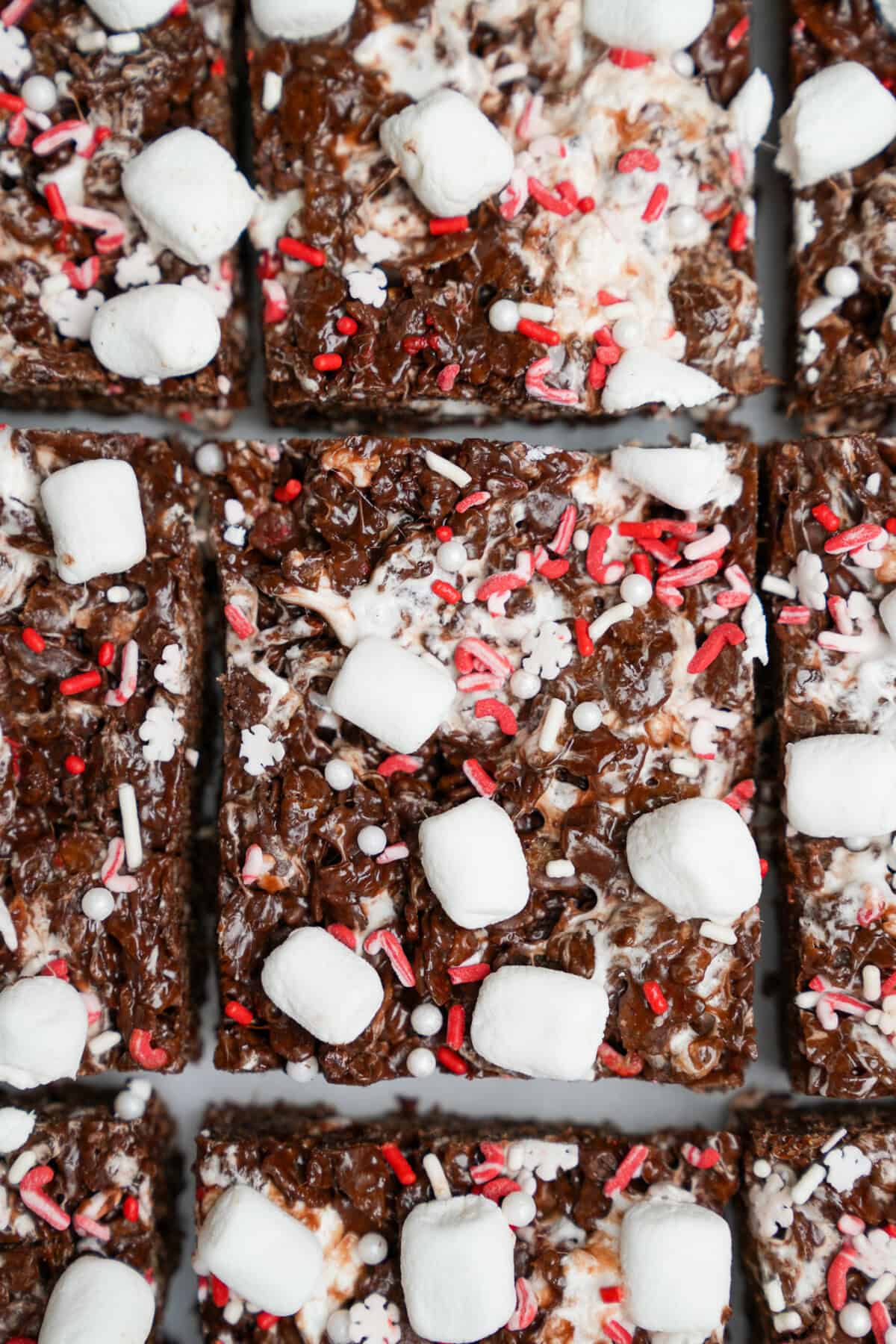 chocolate rice krispie treats sliced into squares