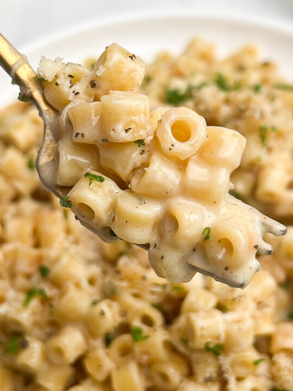 butter parmesan pasta on a plate