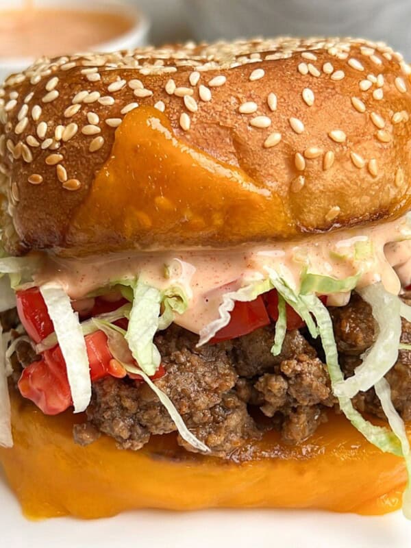Featured image for taco burger recipe.
