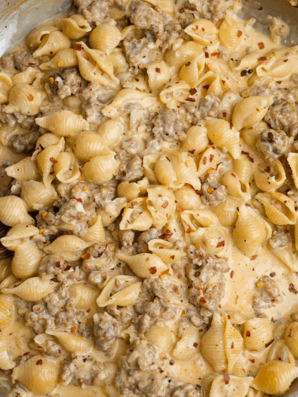 Featured image for Italian sausage pasta.