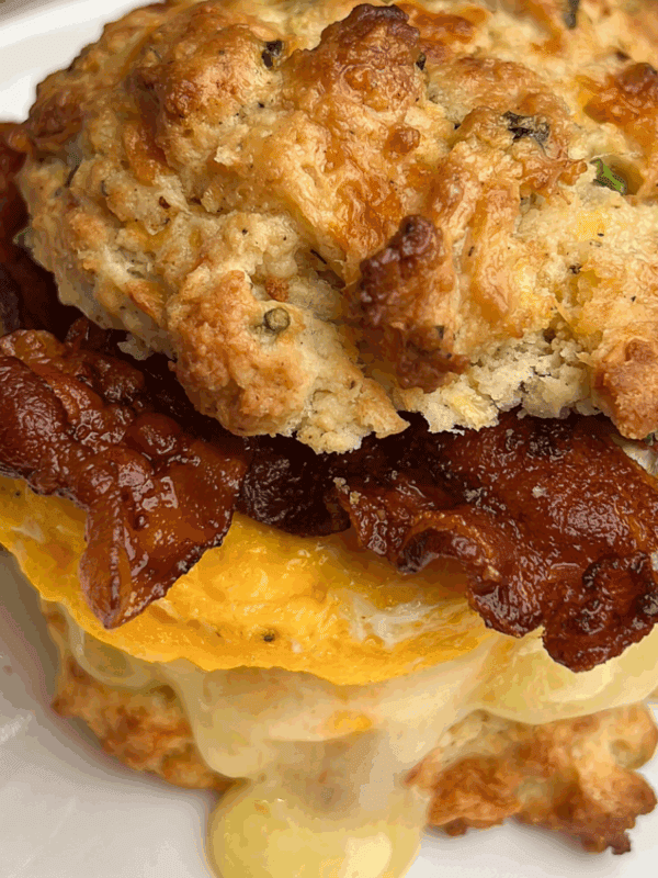 biscuit breakfast sandwich featured image
