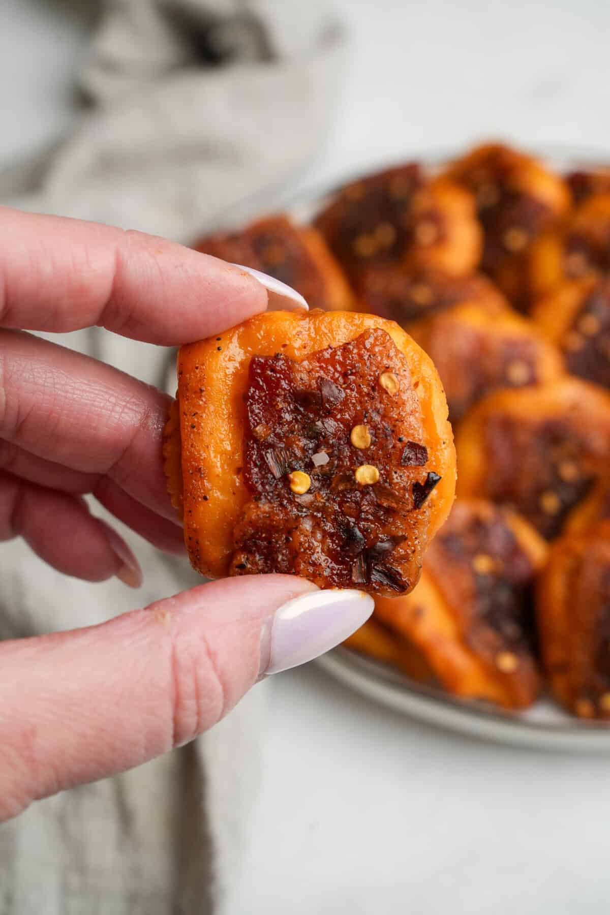 up close image of the cheddar bacon crackers