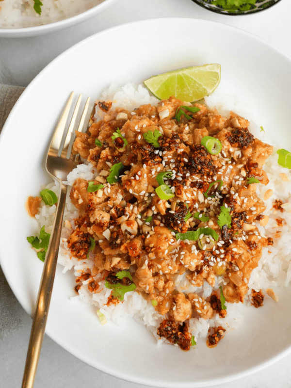 featured image chili oil chicken and rice