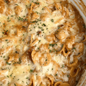 one pot french onion pasta featured image