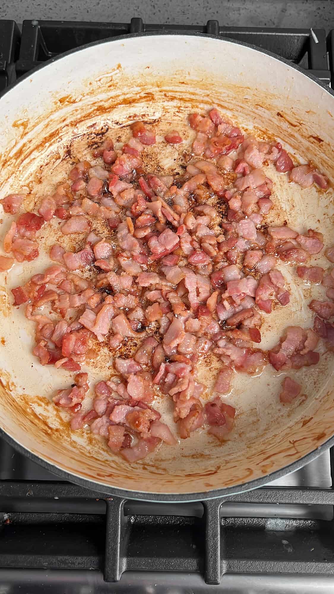 crisping bacon in the pan for french onion pasta