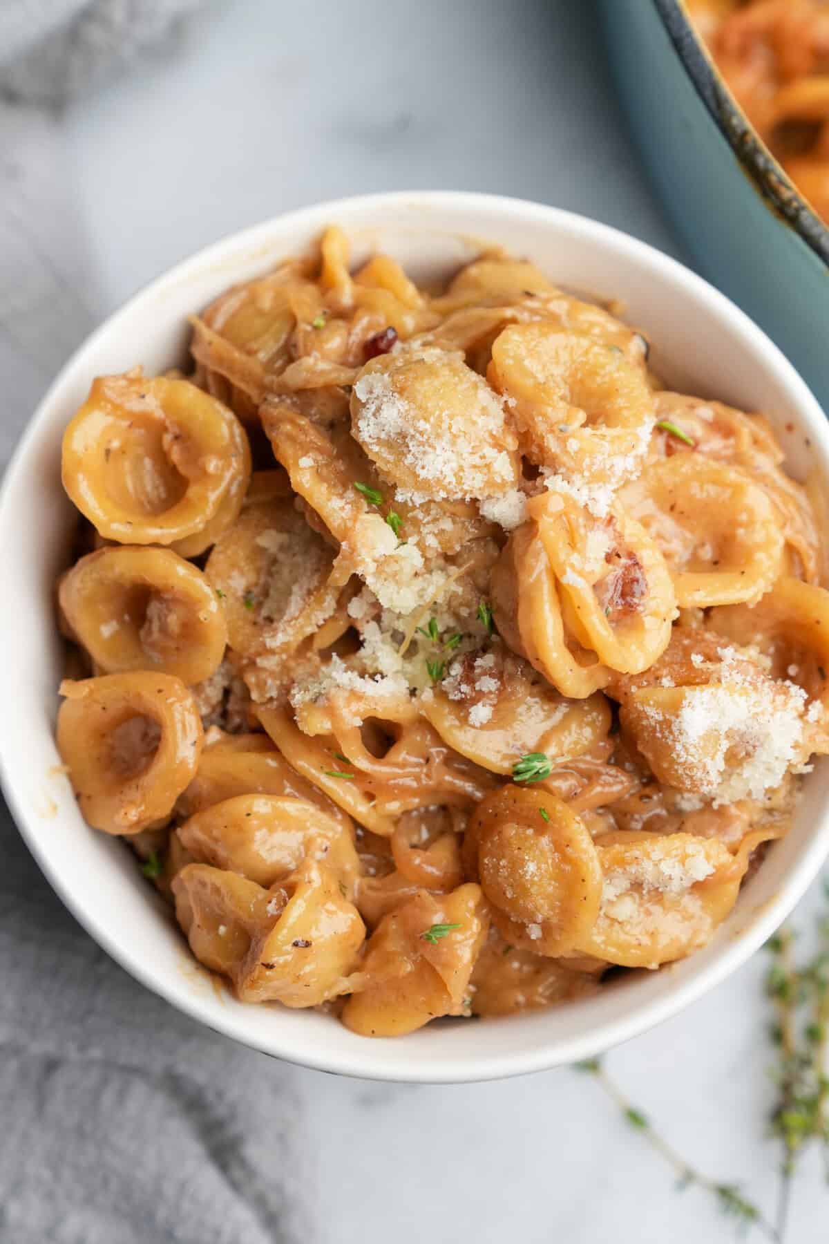 one-pot french onion pasta