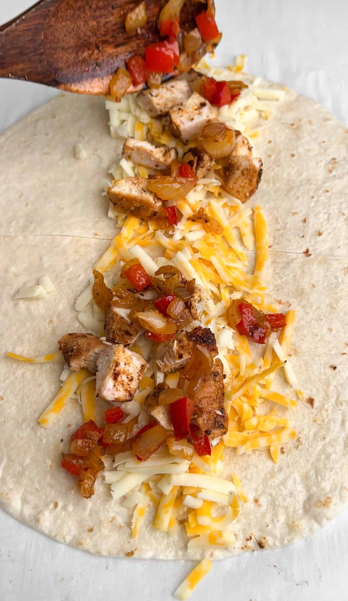filling the pizzadilla