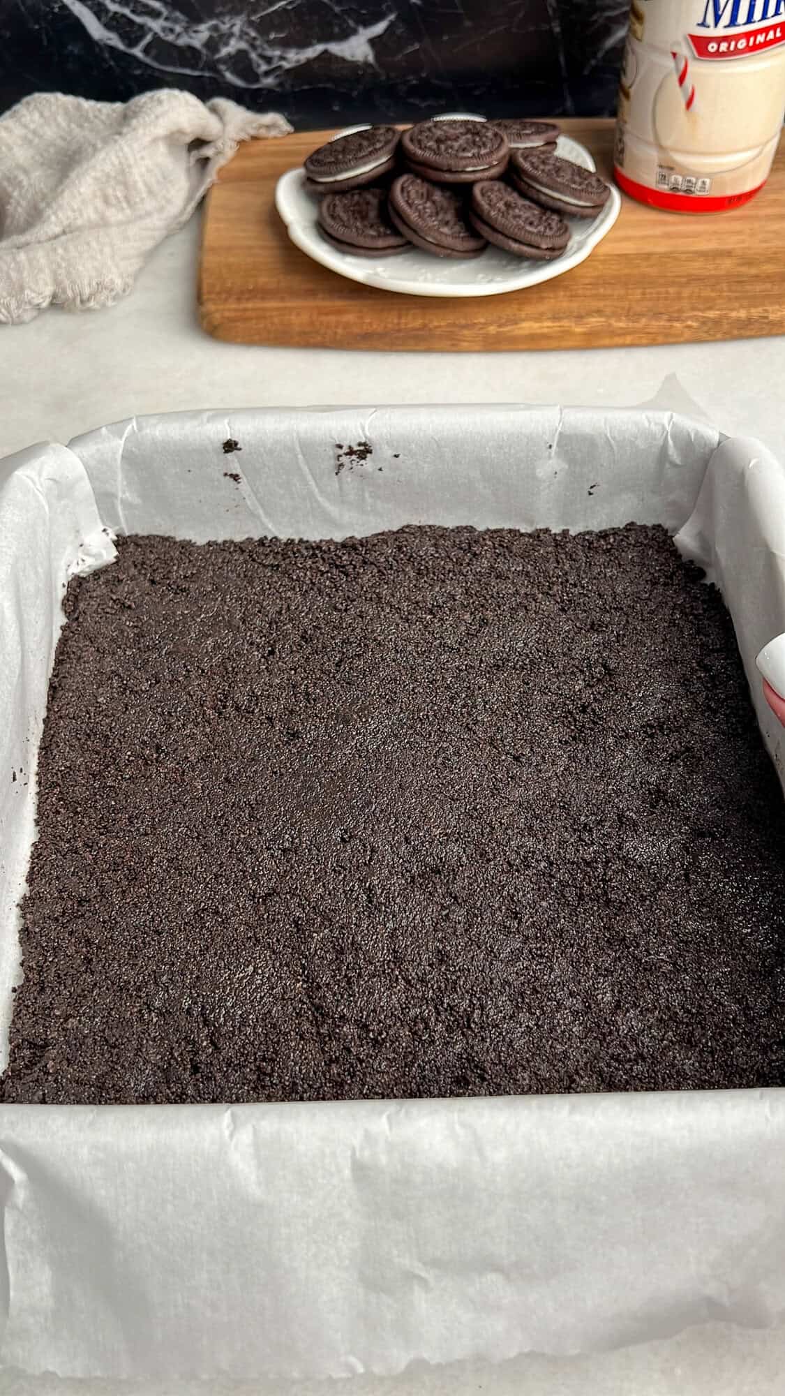 bottom layer for oreo ice cream sandwiches