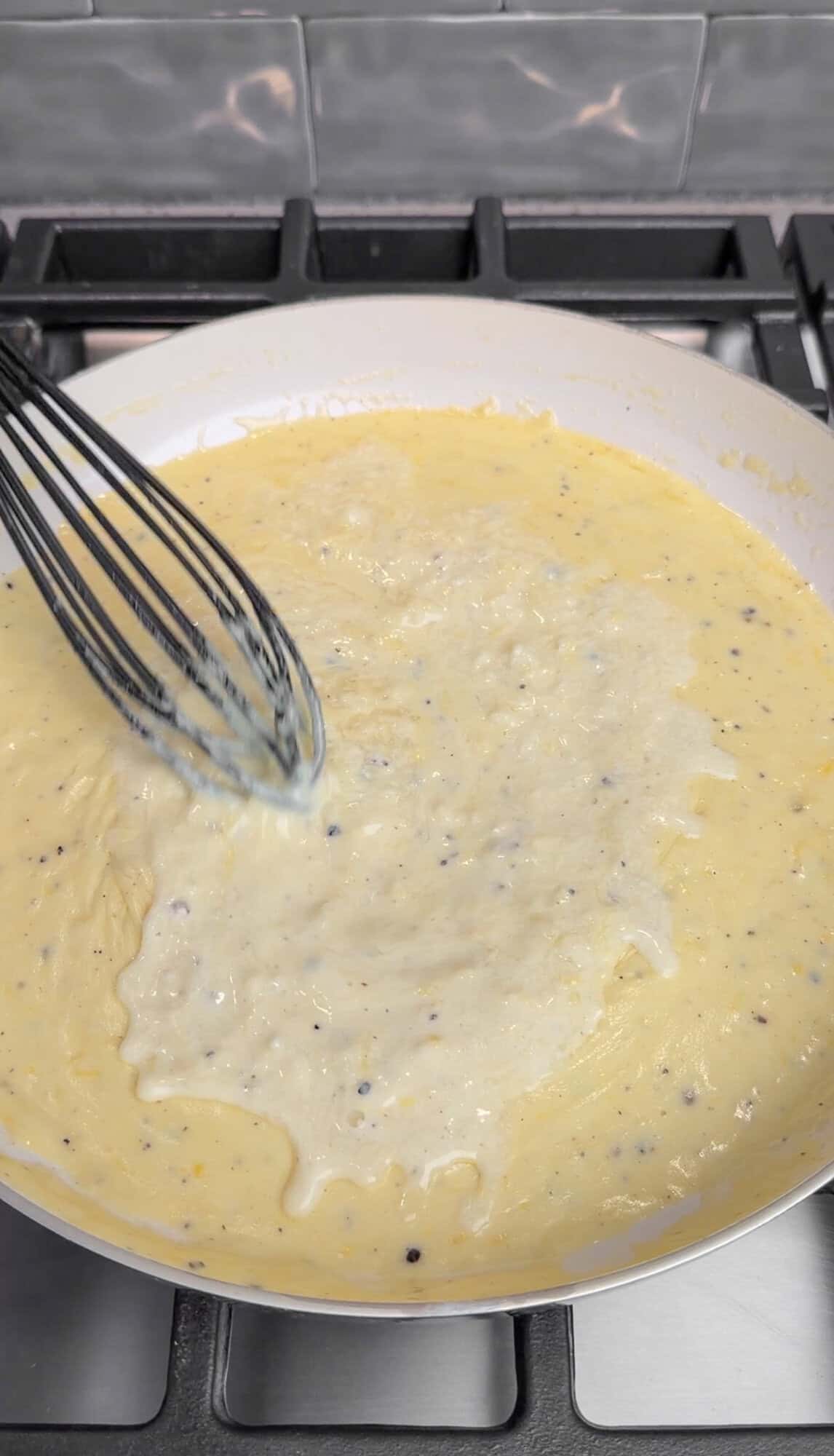 lemon juice and pasta water added to pasta al limone