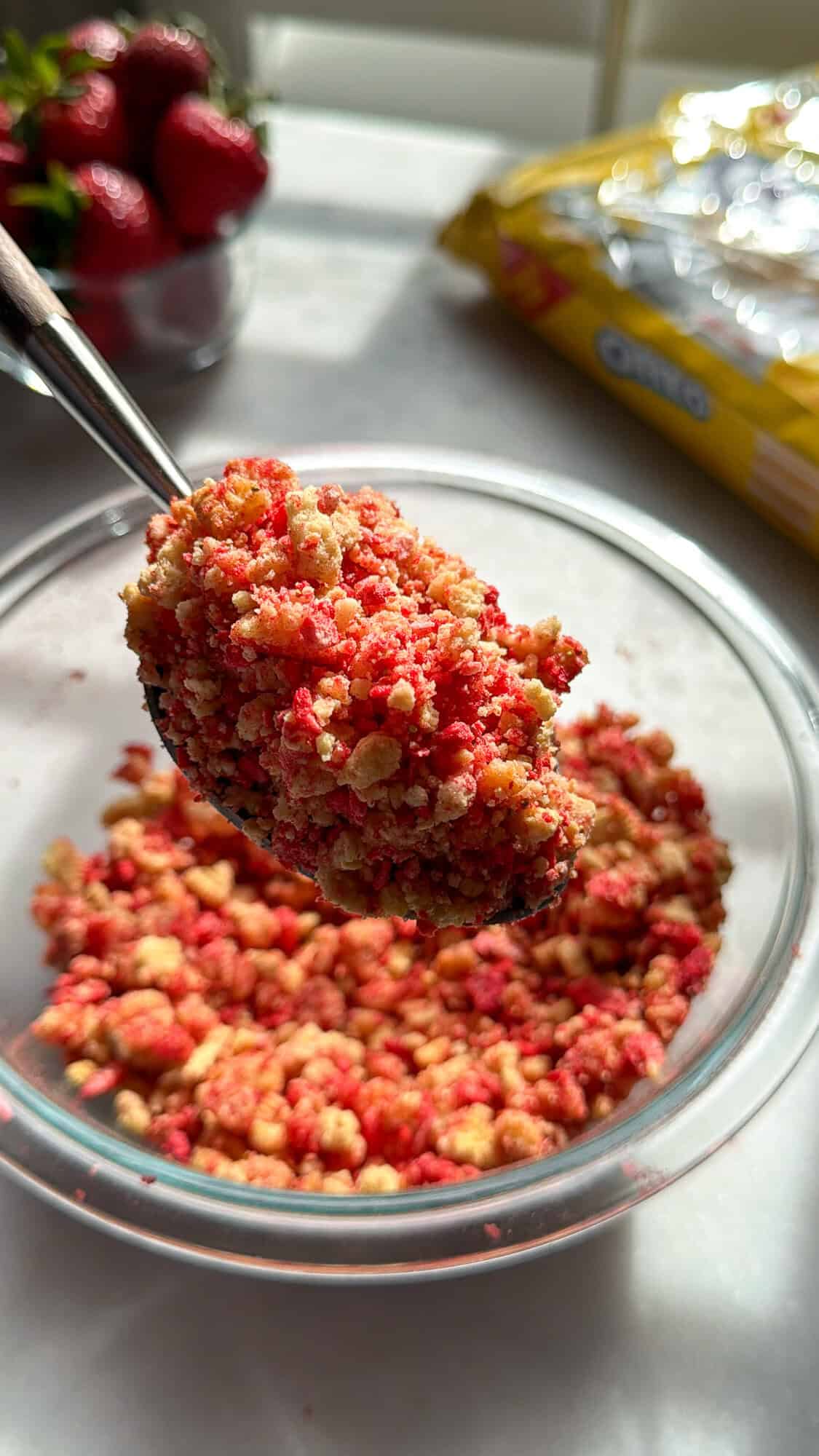 strawberry crunch topping