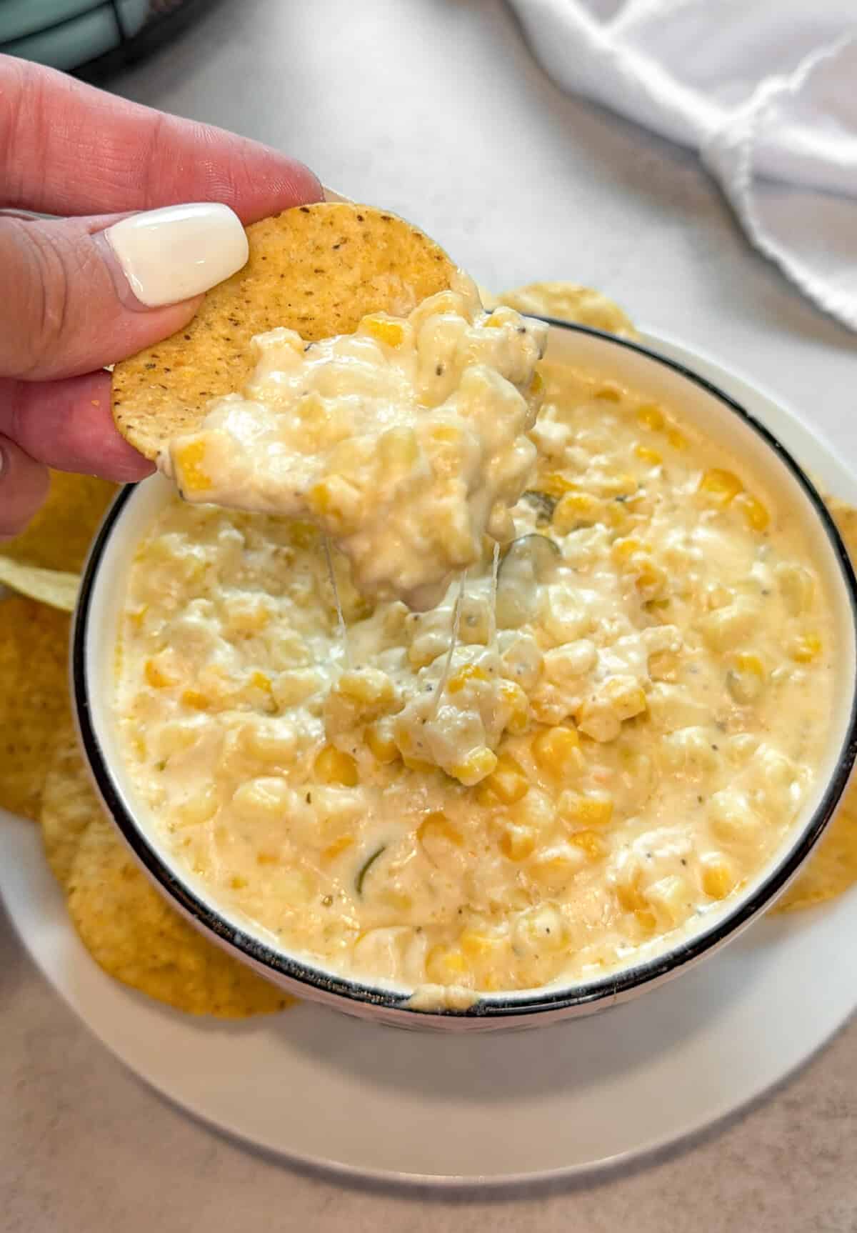 skillet corn dip with tortilla chips