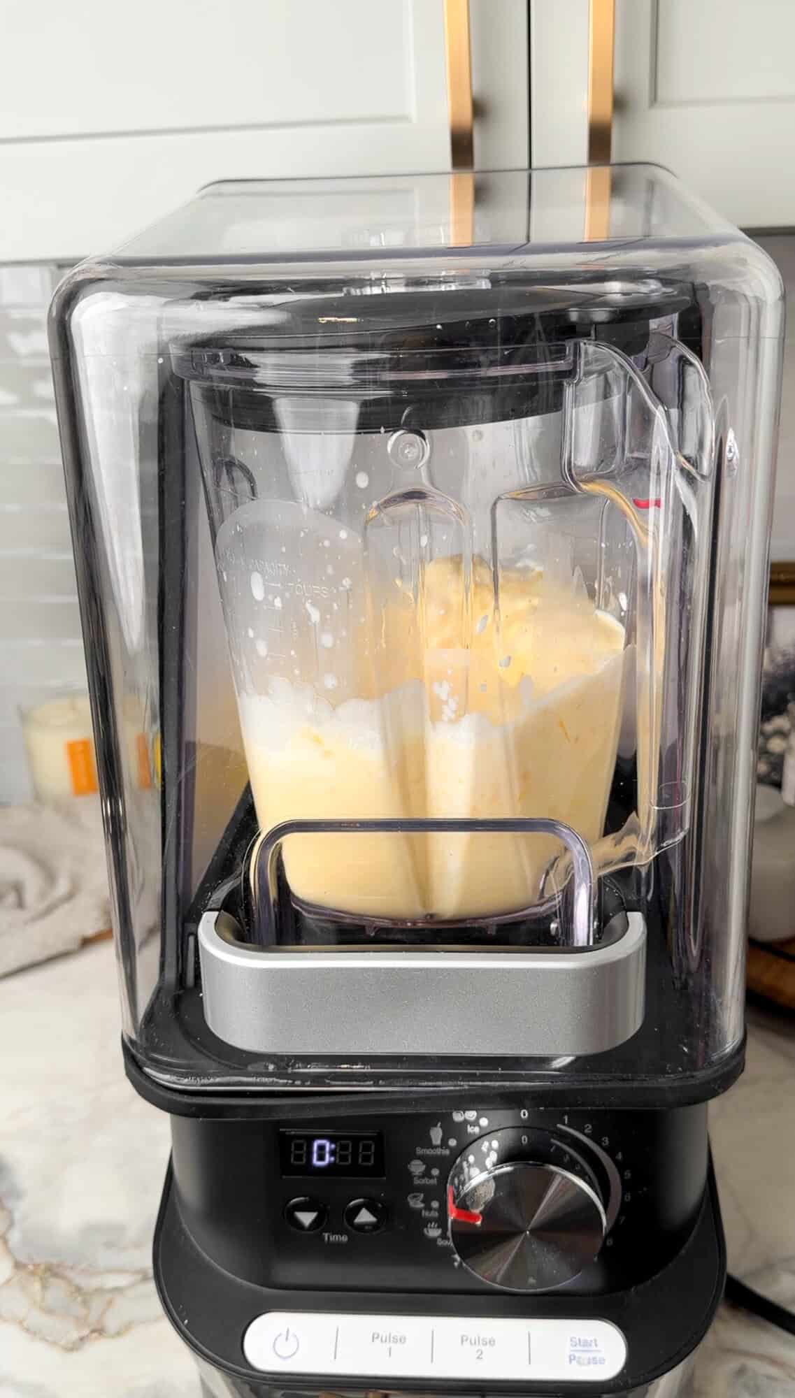 mango lemonade in a blender