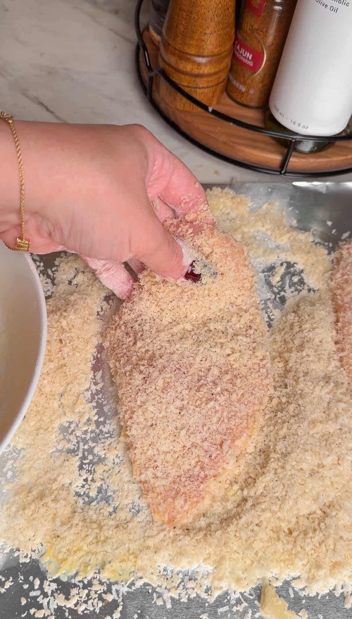 breading chicken in panko