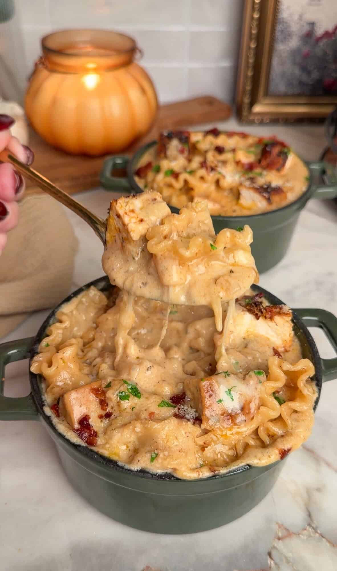 chicken alfredo soup in a bowl