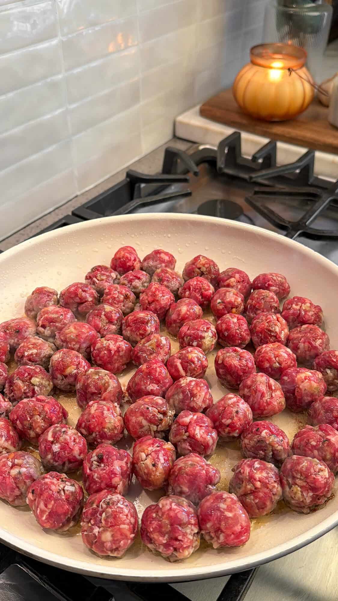 browning meatballs for meatball pasta