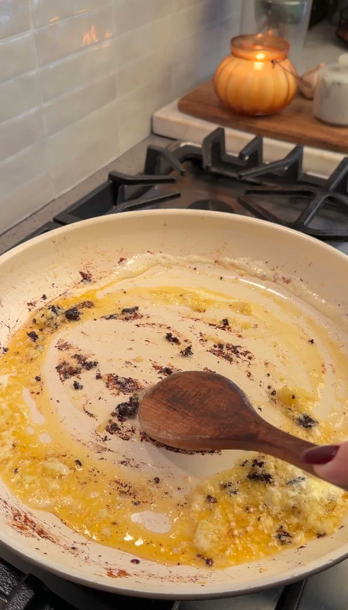 sautéing garlic for meatball pasta