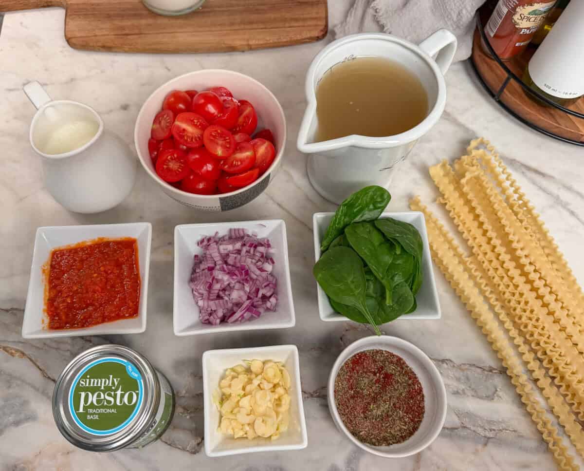ingredients for one pot creamy tomato pasta